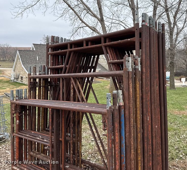 image for item EN0096 Scaffolding