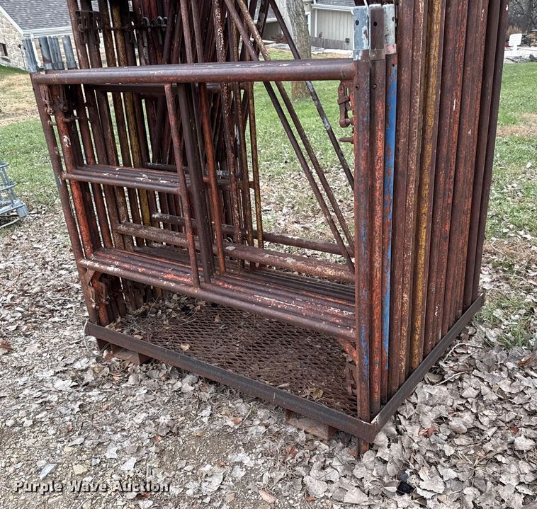 image for item EN0096 Scaffolding