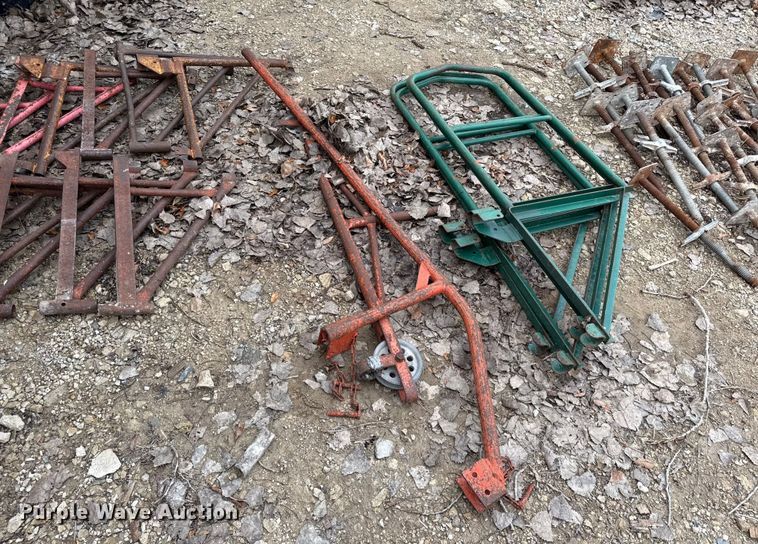 image for item EN0096 Scaffolding