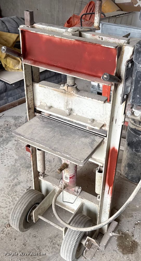 image for item EN0098 Parker  stone splitter