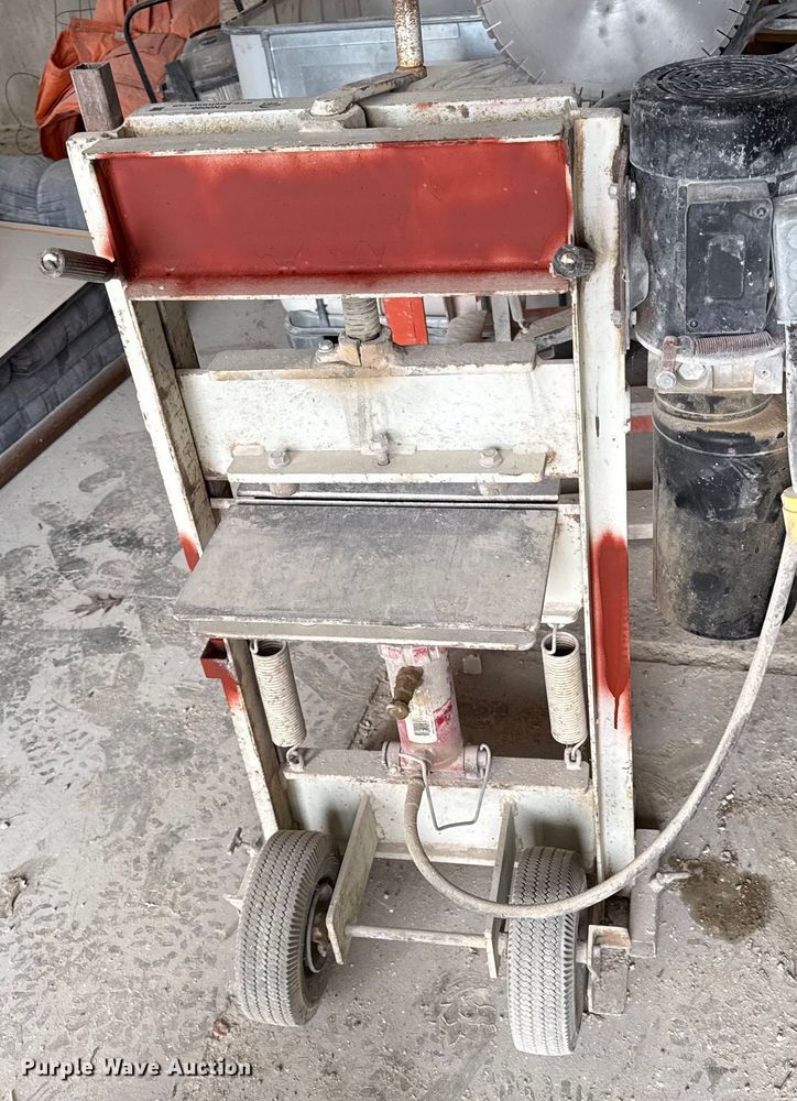 image for item EN0098 Parker  stone splitter