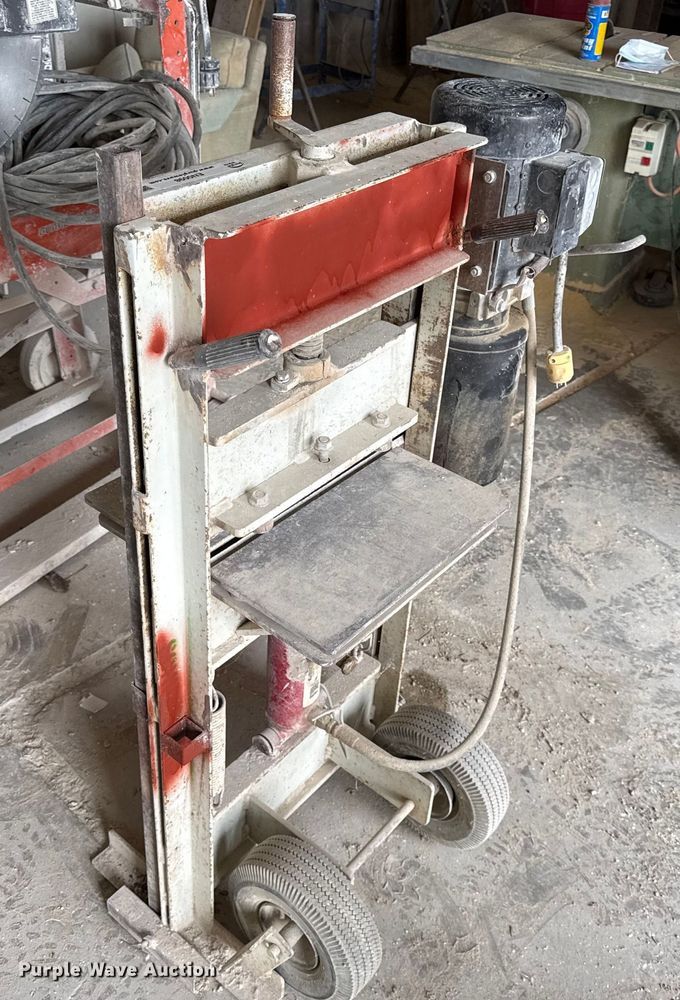 image for item EN0098 Parker  stone splitter