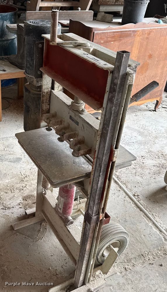 image for item EN0098 Parker  stone splitter