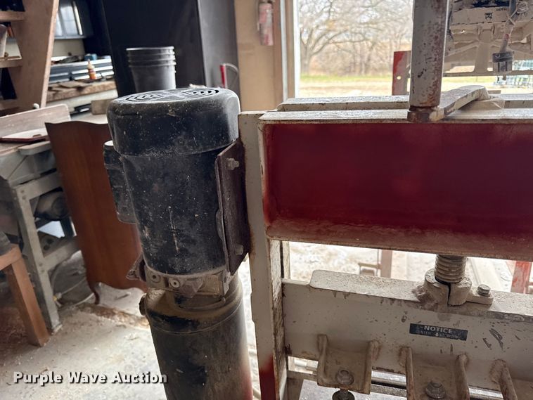 image for item EN0098 Parker  stone splitter