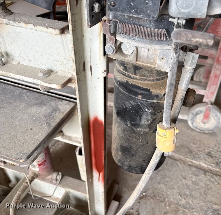 image for item EN0098 Parker  stone splitter