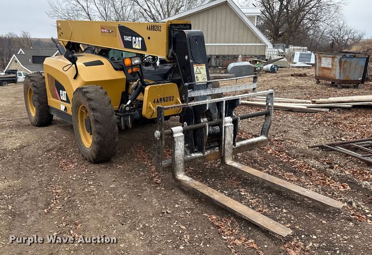 MANIPULADOR 2015 CATERPILLAR