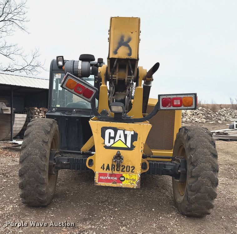 image for item EN0101 2015 Caterpillar TL642C telehandler