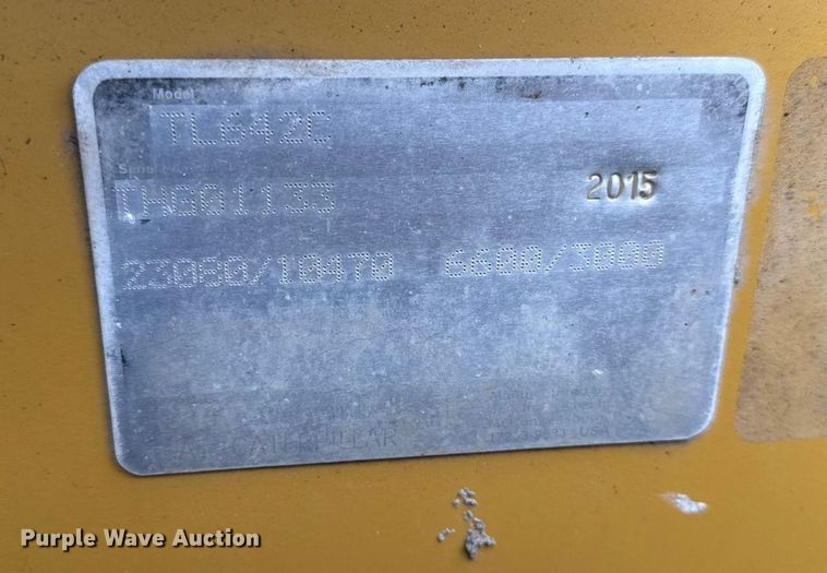 image for item EN0101 2015 Caterpillar TL642C telehandler