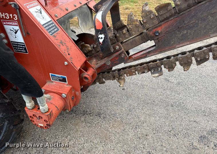 image for item EN0103 2004 Ditch Witch 3700 trencher