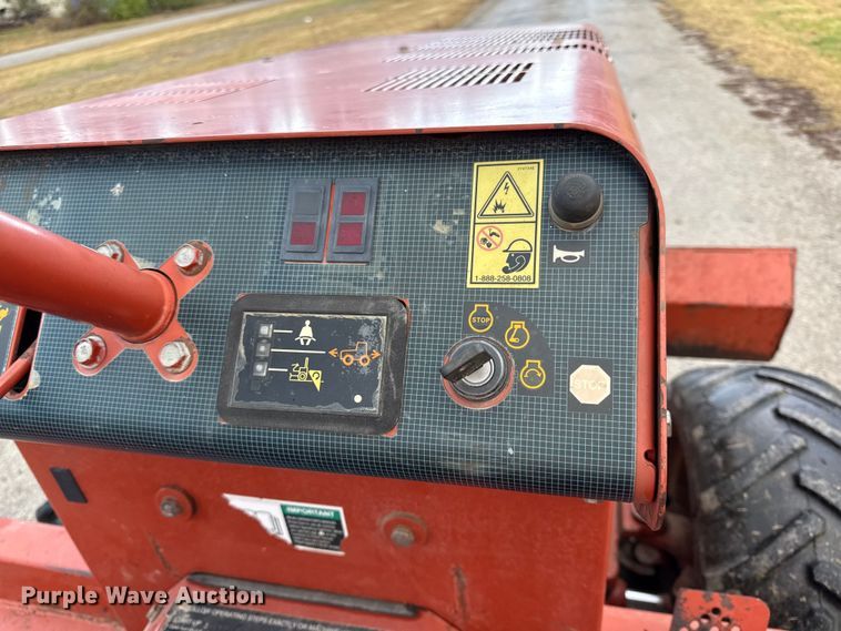 image for item EN0103 2004 Ditch Witch 3700 trencher