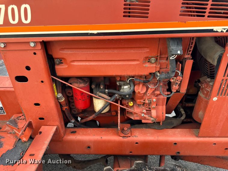 image for item EN0103 2004 Ditch Witch 3700 trencher