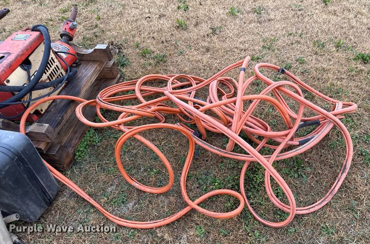 image for item EN0104 Ditch Witch Roto Witch piercing mole