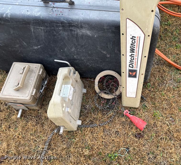 image for item EN0104 Ditch Witch Roto Witch piercing mole