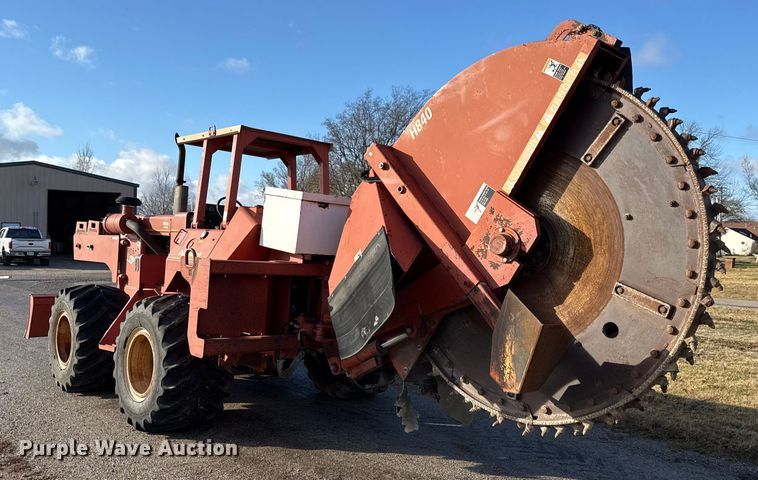 image for item EN0108 1996 Ditch Witch R100 rock saw