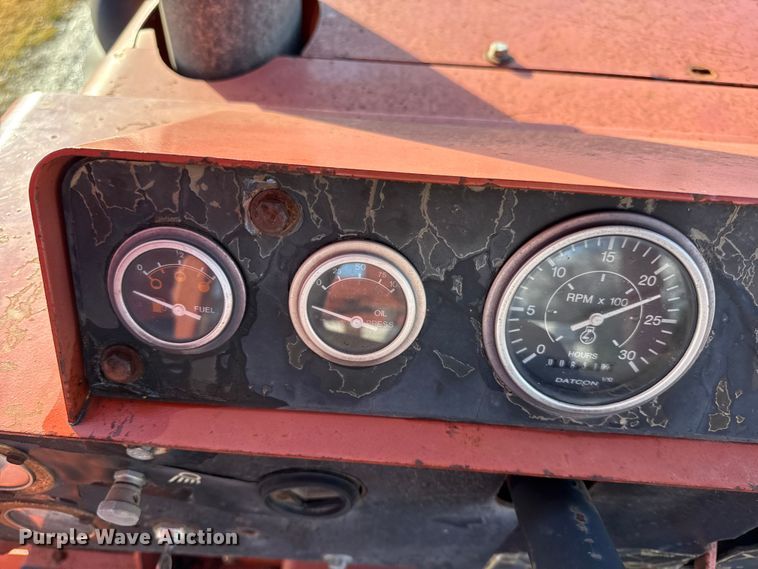 image for item EN0108 1996 Ditch Witch R100 rock saw