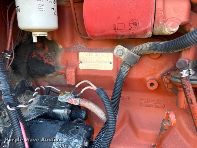 image for item EN0108 1996 Ditch Witch R100 rock saw