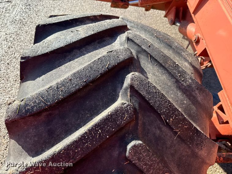 image for item EN0108 1996 Ditch Witch R100 rock saw