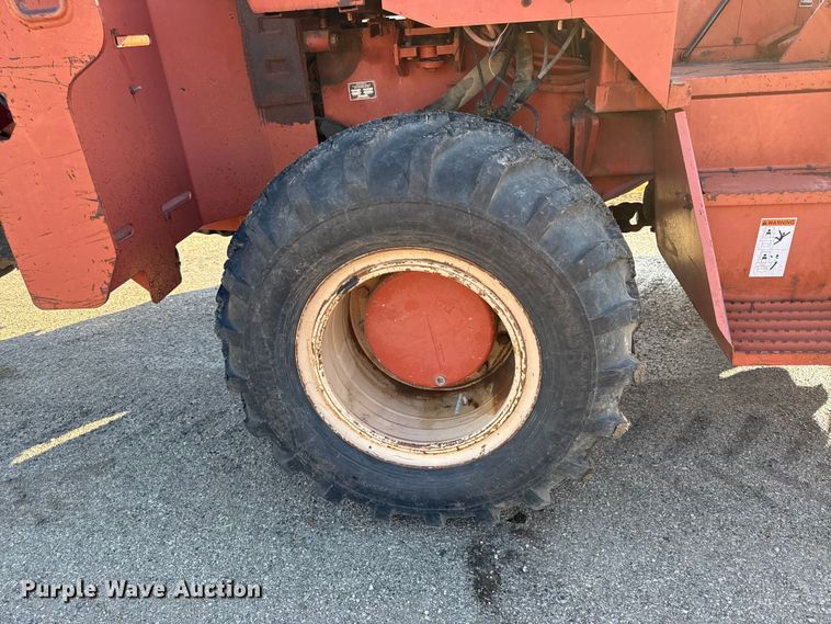 image for item EN0108 1996 Ditch Witch R100 rock saw