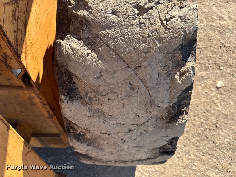 image for item EN0116 1994 Case 1845C skid steer loader