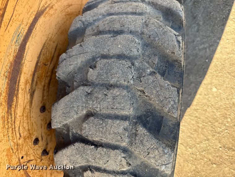 image for item EN0116 1994 Case 1845C skid steer loader