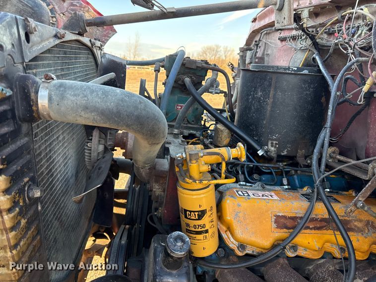 image for item EN0163 1980 Ford F8000 dump truck