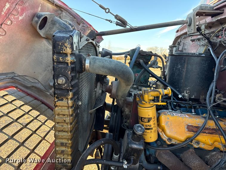 image for item EN0163 1980 Ford F8000 dump truck