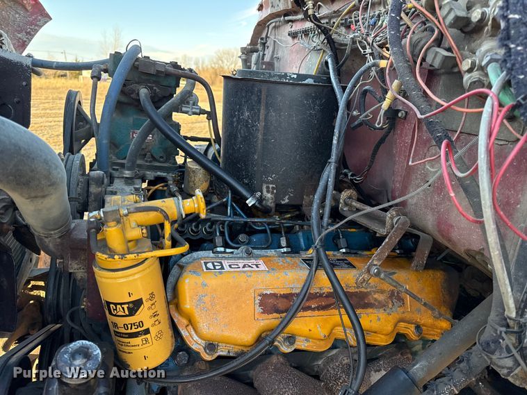 image for item EN0163 1980 Ford F8000 dump truck