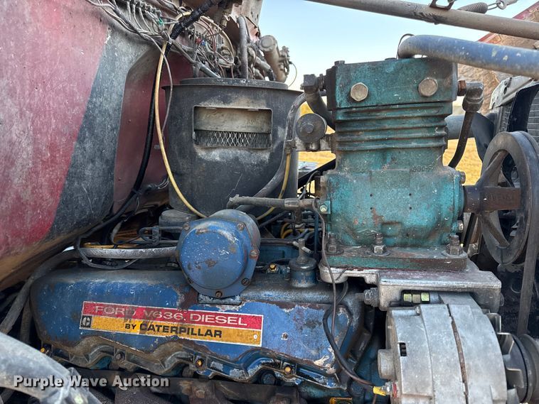 image for item EN0163 1980 Ford F8000 dump truck