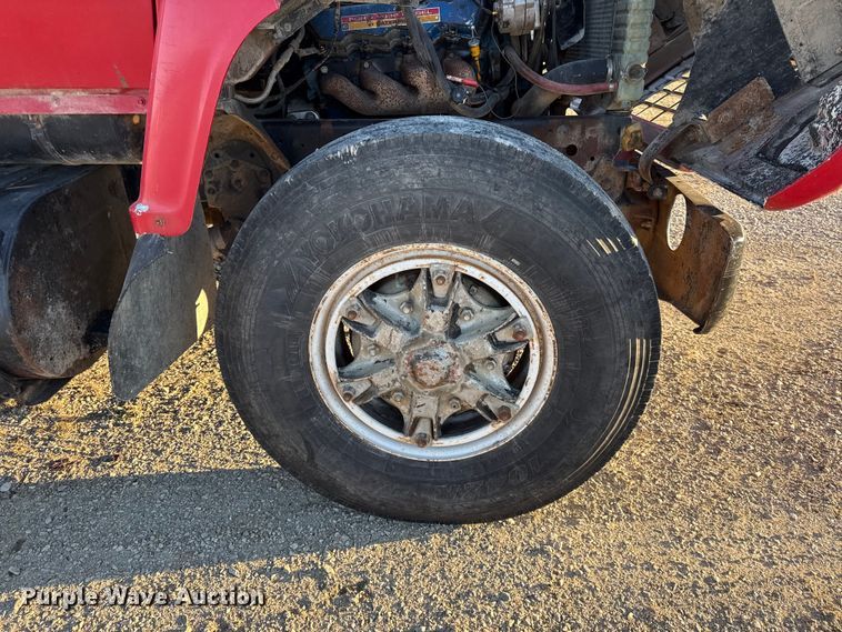 image for item EN0163 1980 Ford F8000 dump truck