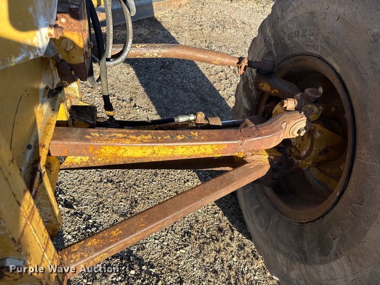 image for item EN0165 1980 Caterpillar 14G motor grader