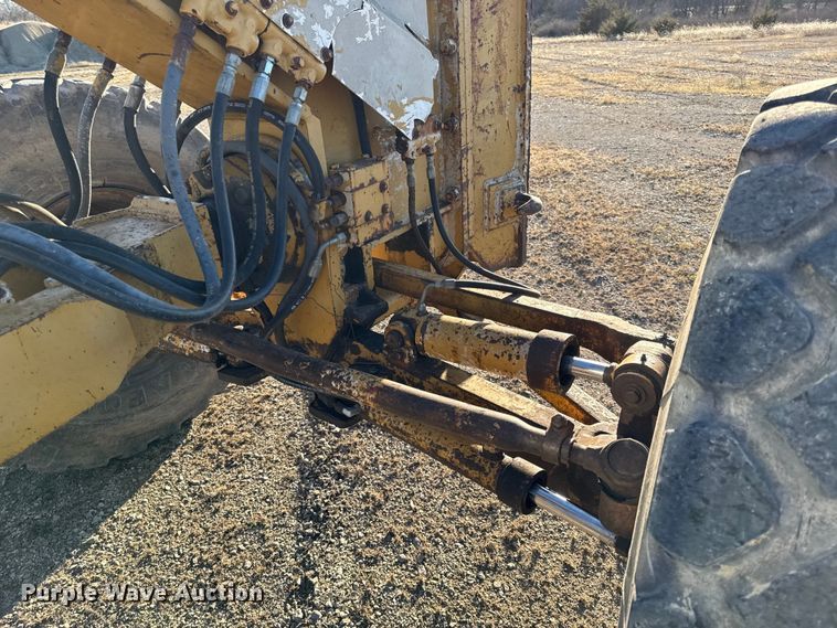 image for item EN0165 1980 Caterpillar 14G motor grader