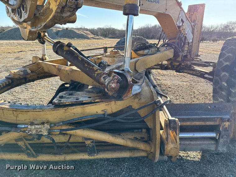 image for item EN0165 1980 Caterpillar 14G motor grader