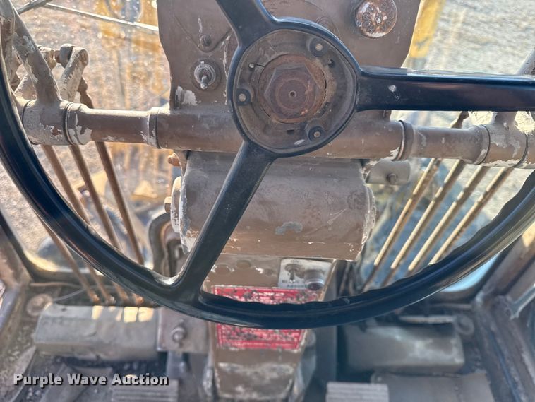 image for item EN0165 1980 Caterpillar 14G motor grader