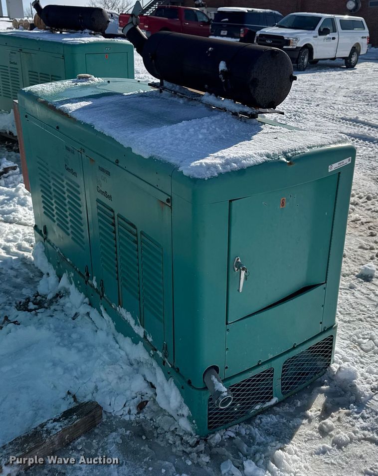 image for item EN0726 Onan 30.0EK-15T/27238N generator