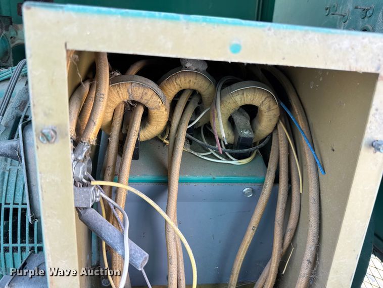 image for item EN0726 Onan 30.0EK-15T/27238N generator