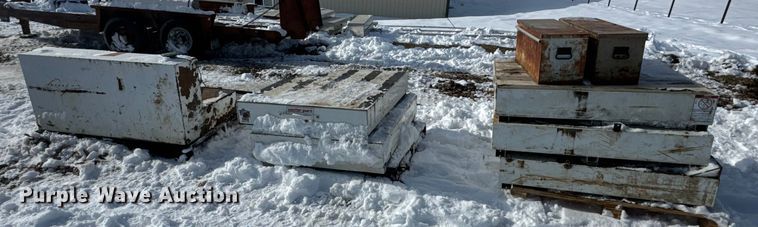 image for item EN0733 Truck boxes