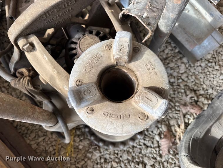 image for item EN0734 Building materials and tools