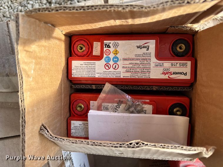 image for item EN0734 Building materials and tools