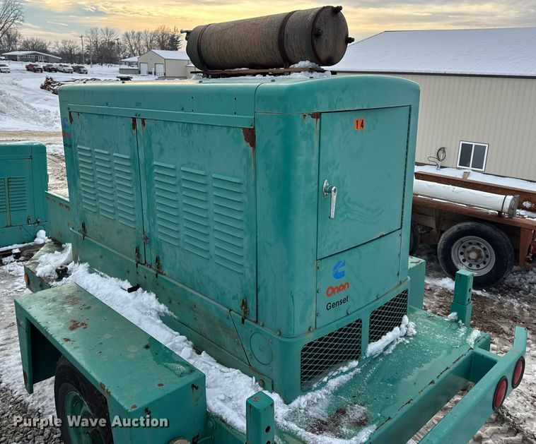 image for item EN0735 Onan 35EK generator