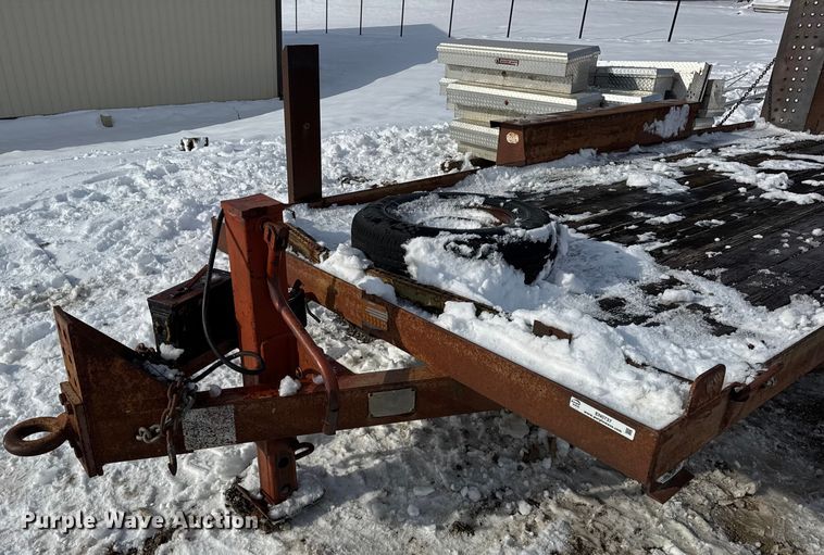 image for item EN0737 1992 Belshe equipment trailer