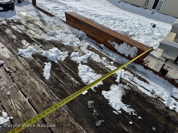 image for item EN0737 1992 Belshe equipment trailer