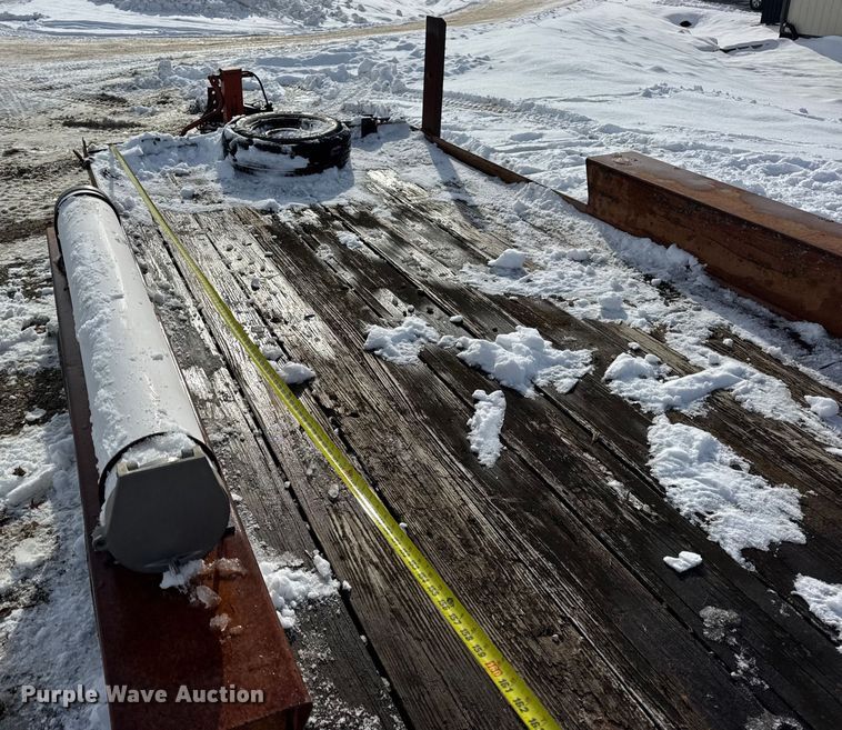 image for item EN0737 1992 Belshe equipment trailer