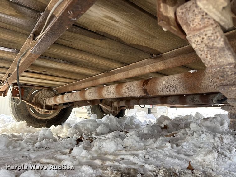 image for item EN0737 1992 Belshe equipment trailer