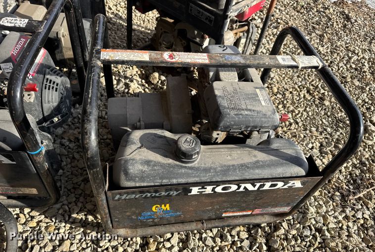 image for item EN0741 (5) Honda generators