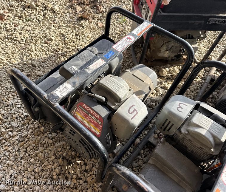 image for item EN0741 (5) Honda generators