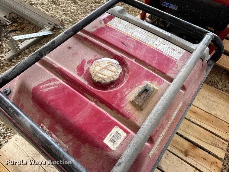 image for item EN0743 (4) generators