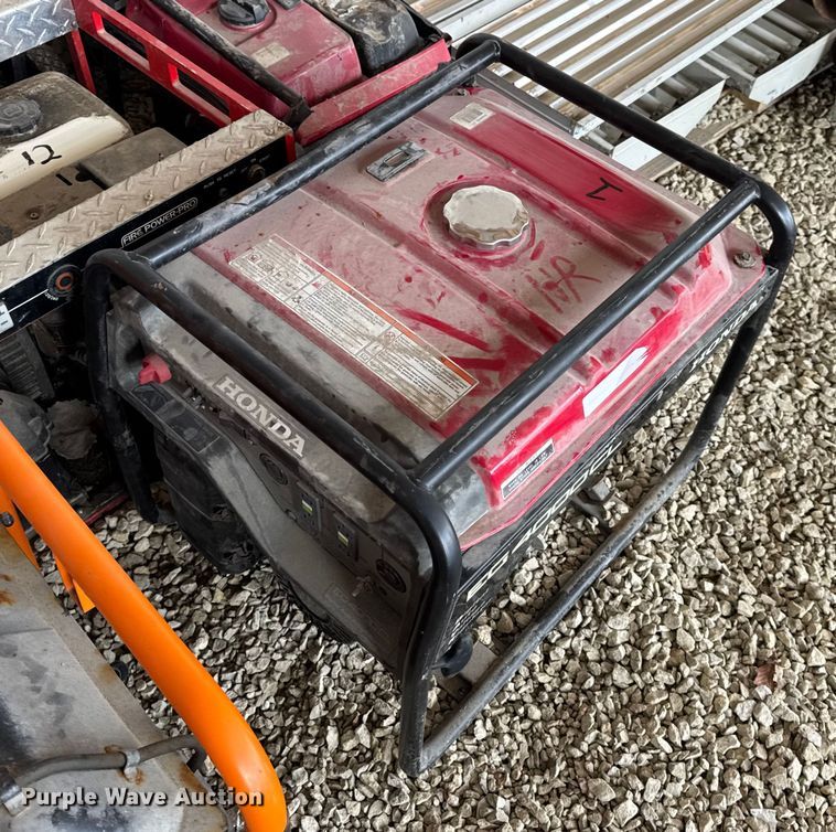 image for item EN0744  (7) generators