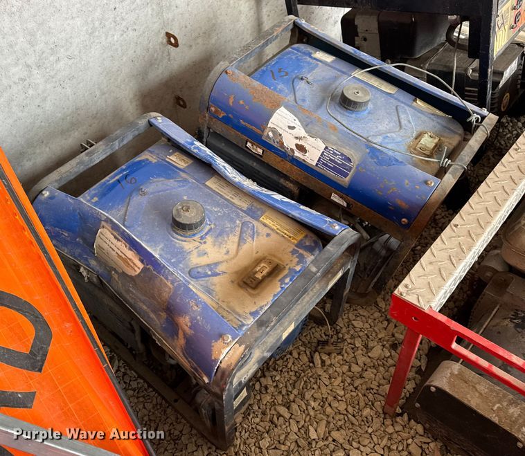 image for item EN0744  (7) generators