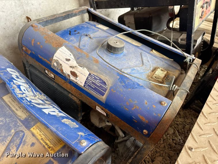 image for item EN0744  (7) generators