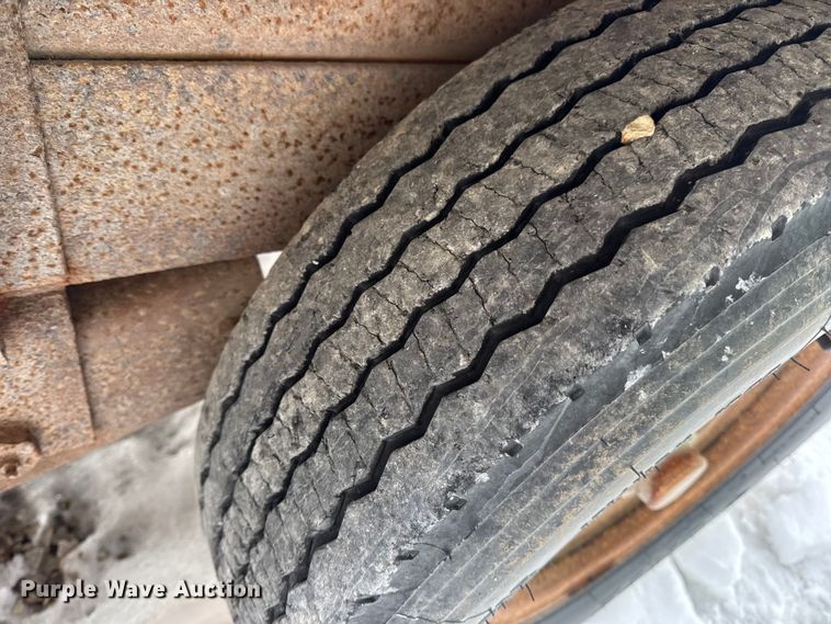 image for item EN0745 1992 Belshe CT-2 equipment trailer